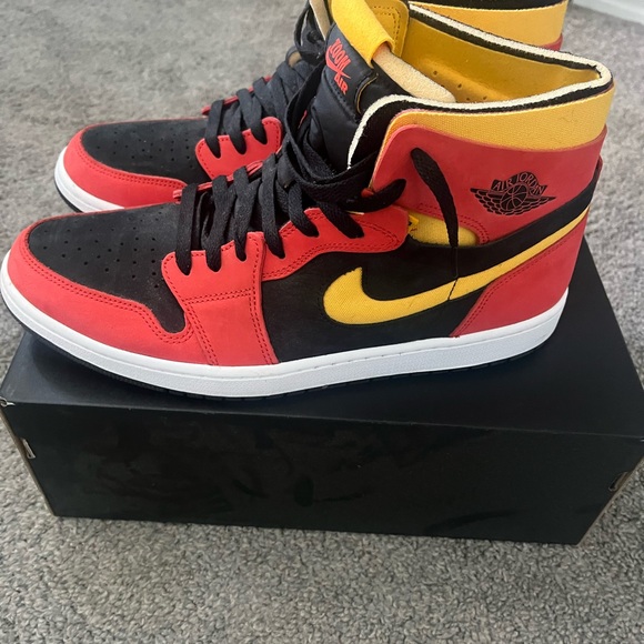 Jordan 1 High Zoom Air CMFT
Black Monarch - Picture 6 of 6